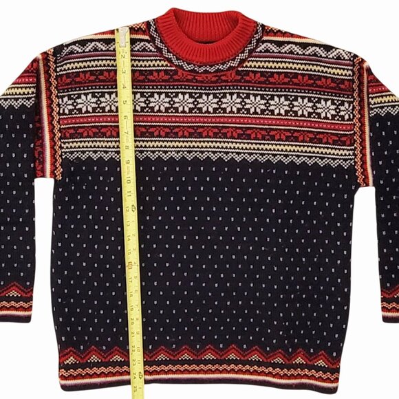 VTG Lands' End Crew Neck Fair Isle Nordic 100% Wool Snowflake Sweater Size 6-8 - Picture 8 of 11